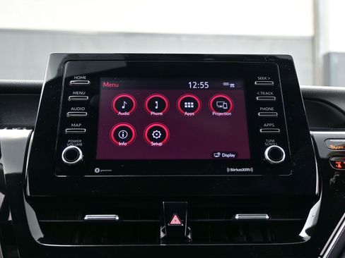 Used 2024 Toyota Camry LE image 19