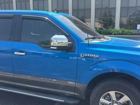 Used 2019 Ford F150 XLT w/ Equipment Group 302A Luxury AWD/4WD image 15