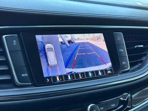 Used 2021 Buick Enclave Avenir w/ Avenir Technology Package FWD image 22