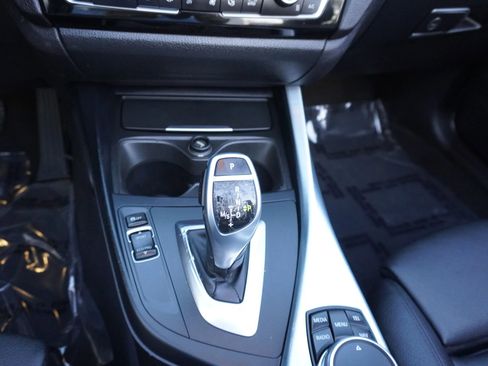 Used 2016 BMW 228i Convertible image 16