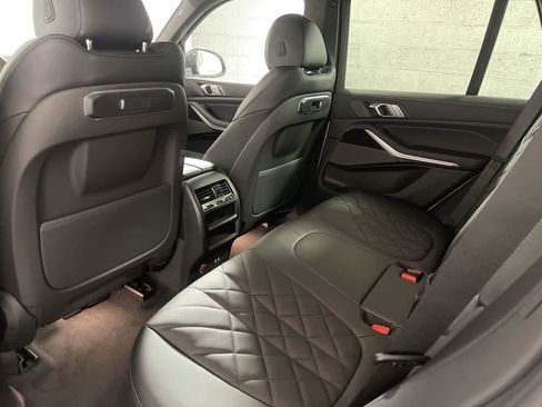 Certified 2024 BMW X5 xDrive40i w/ M Sport Package AWD/4WD image 15