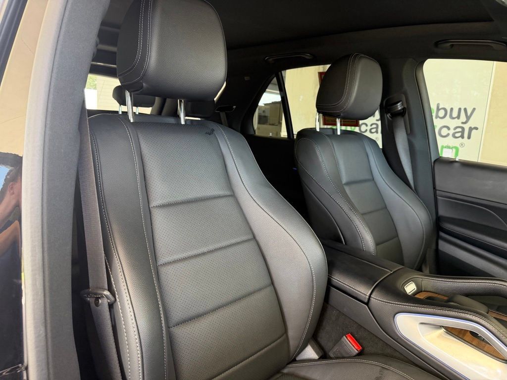 Used 2025 Mercedes-Benz GLE 350 4MATIC image 23