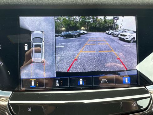 New 2025 Cadillac XT6 Premium Luxury w/ Platinum Package image 22