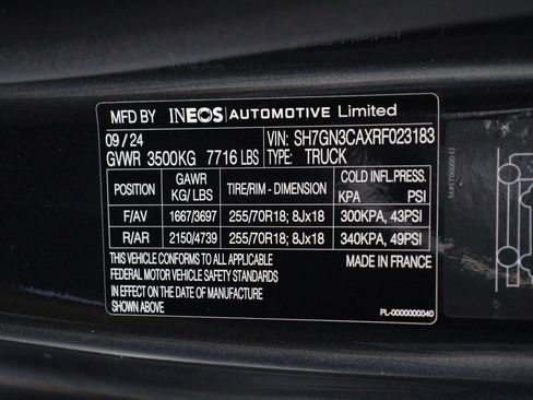 Used 2024 INEOS Grenadier Fieldmaster Edition image 15