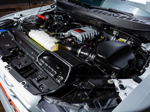 Used 2025 Ford F150 Raptor w/ Equipment Group 803A Raptor R image 40