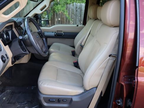 Used 2015 Ford F250 Lariat w/ Lariat Ultimate Package AWD/4WD image 20