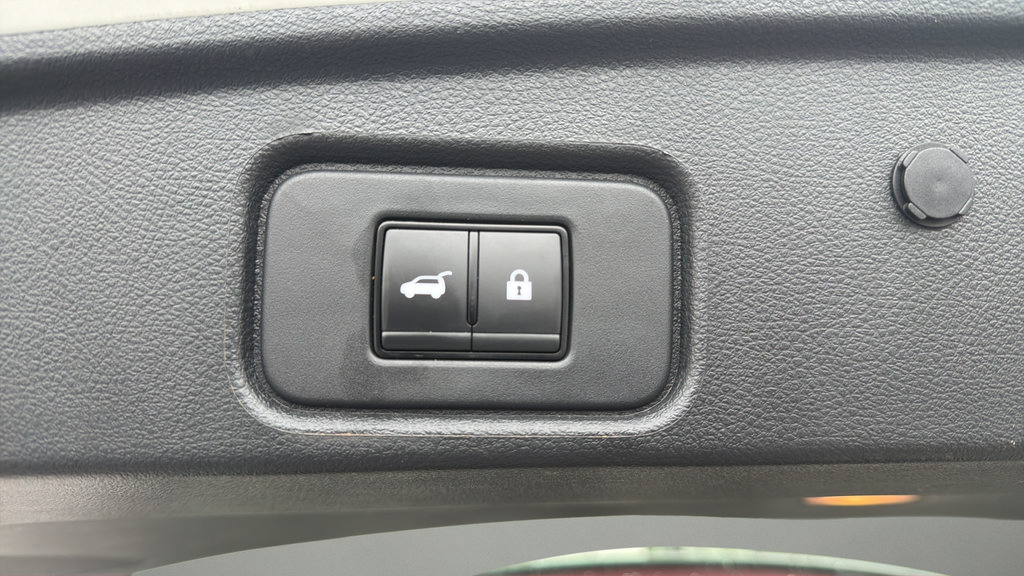 Certified 2023 Nissan Pathfinder SL AWD/4WD image 19