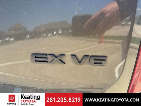Used 2021 Kia Telluride EX w/ EX Premium Package AWD/4WD image 9