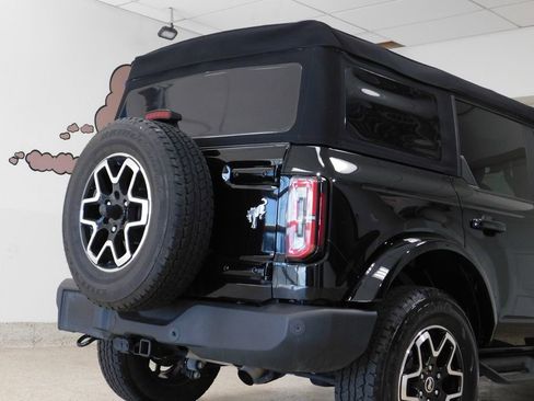 Used 2023 Ford Bronco Outer Banks AWD/4WD image 69