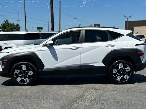 Certified 2025 Hyundai Kona SEL AWD/4WD image 7