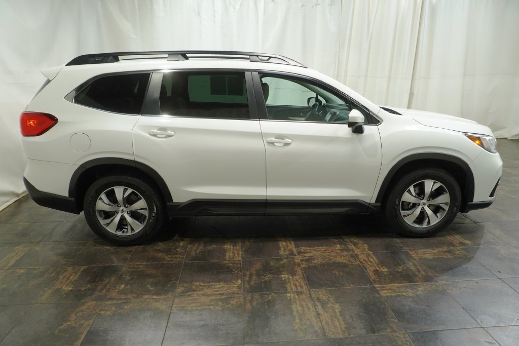 Used 2019 Subaru Ascent Premium AWD/4WD image 4
