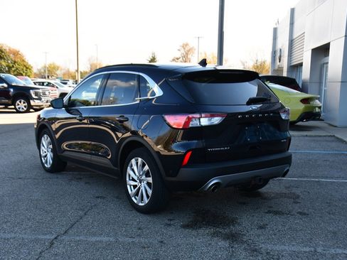 Used 2021 Ford Escape Titanium w/ Titanium Elite Package image 4