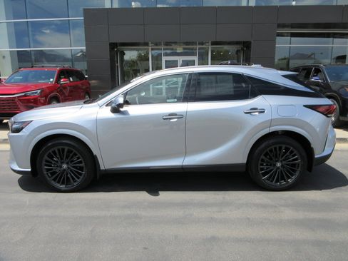 Used 2025 Lexus RX 350h w/ Convenience Package AWD/4WD image 3