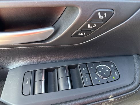 Certified 2026 Toyota Grand Highlander Platinum image 15