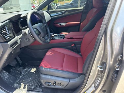Used 2026 Lexus NX 350h FWD w/ Cold Area Package image 5