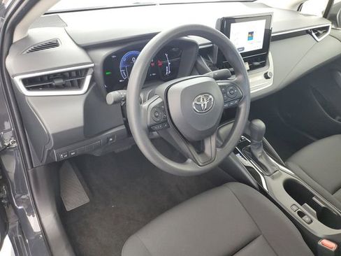 Used 2026 Toyota Corolla LE FWD image 19