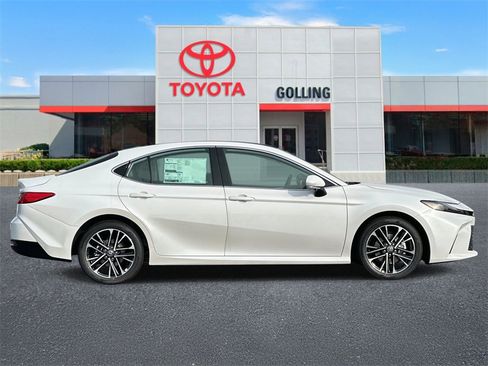 New 2026 Toyota Camry XLE image 2