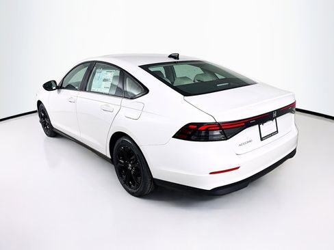 New 2025 Honda Accord SE image 29