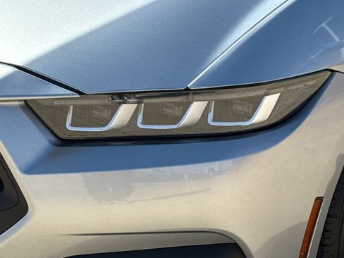 Used 2024 Ford Mustang Premium RWD image 4