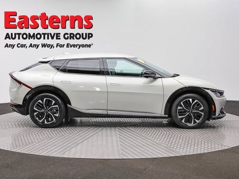 Used 2022 Kia EV6 Wind w/ Wind Technology Package AWD/4WD image 4