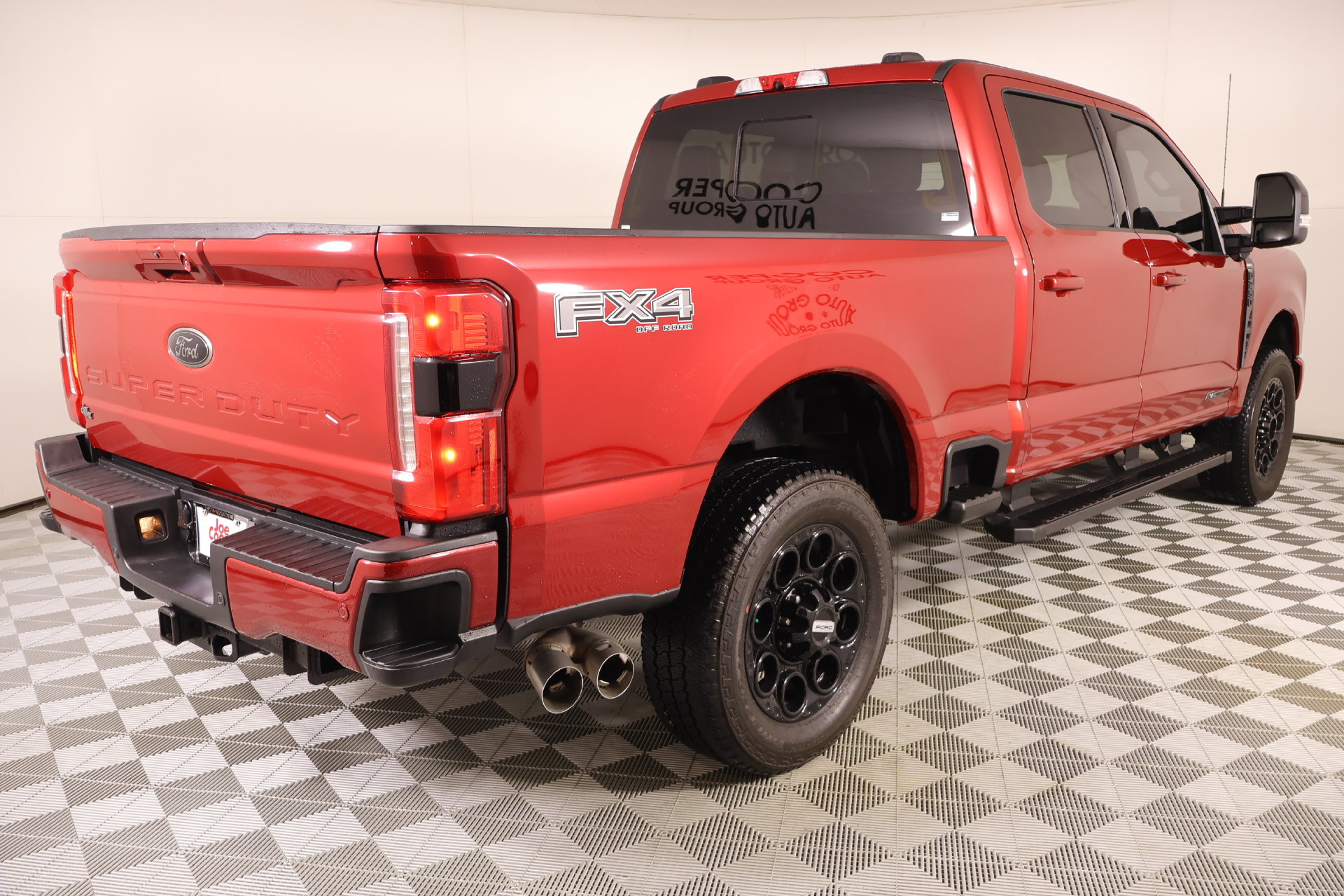Used 2024 Ford F250 Lariat w/ Lariat Ultimate Package AWD/4WD image 22