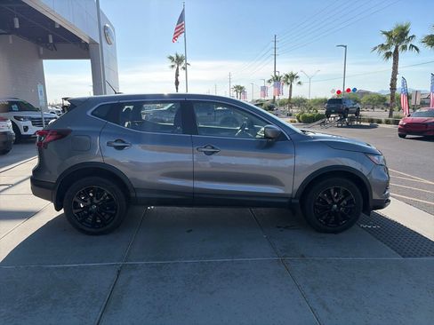 Used 2021 Nissan Rogue Sport S FWD image 6