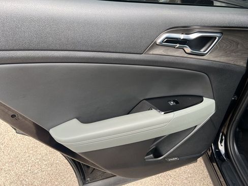 Used 2023 Kia Sportage X-Pro Prestige image 10