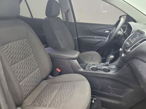 Used 2019 Chevrolet Equinox LT FWD image 21