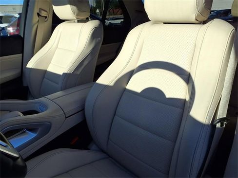 Used 2023 Mercedes-Benz GLE 350 image 6