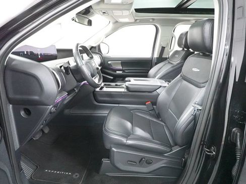 Certified 2025 Ford Expedition Platinum AWD/4WD image 31