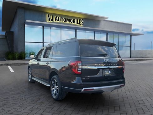 Used 2023 Ford Expedition Max Limited image 5