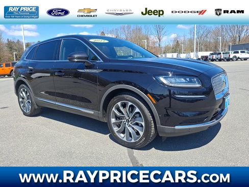 Used 2022 Lincoln Nautilus Reserve AWD/4WD image 1