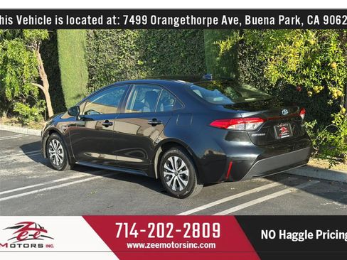 Used 2021 Toyota Corolla LE FWD image 9