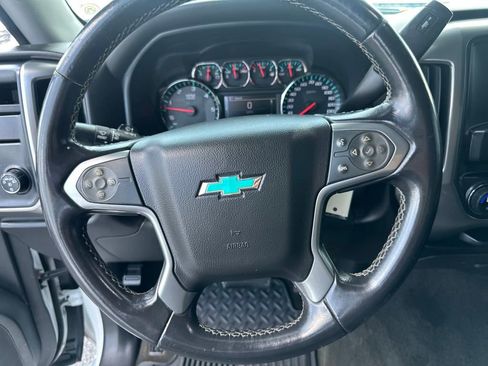 Used 2018 Chevrolet Silverado 1500 LT w/ LT Eassist Package image 18