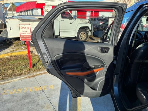Used 2018 Ford EcoSport SES AWD/4WD image 13