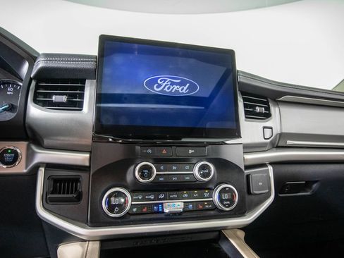 Used 2024 Ford Expedition Max XLT RWD image 28