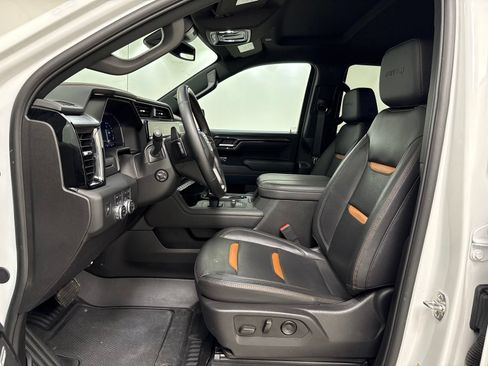 Used 2025 GMC Sierra 1500 AT4 AWD/4WD image 18