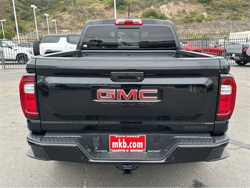 New 2025 GMC Canyon Elevation w/ Convenience Package image 12
