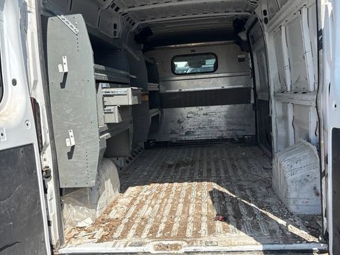 Used 2022 RAM ProMaster 2500 w/ Convenience Group FWD image 5