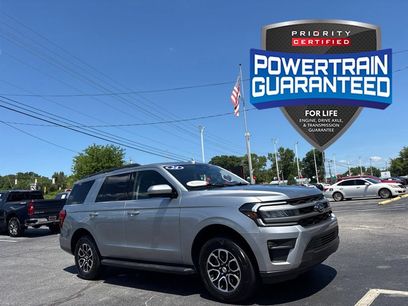 Used 2024 Ford Expedition XLT