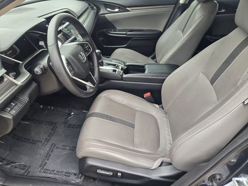 Used 2021 Honda Civic Touring image 14
