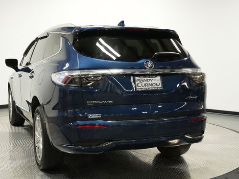 Used 2023 Buick Enclave Avenir w/ Avenir Technology Package AWD/4WD image 7