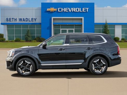 Used 2025 Kia Telluride S AWD/4WD image 4