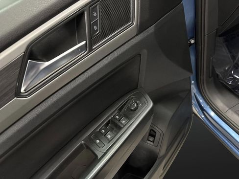 Used 2021 Volkswagen Atlas SEL image 29