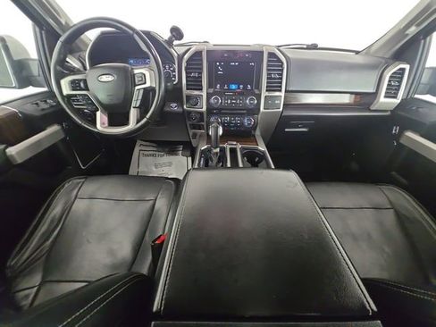 Used 2017 Ford F150 Lariat w/ Equipment Group 501A Mid image 10