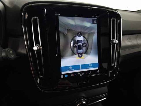 Certified 2023 Volvo XC40 Recharge Ultimate w/ Protection Package Premier image 31