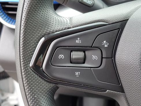 Used 2024 Chevrolet Trax LS w/ LS Convenience Package FWD image 13