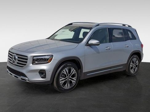 Certified 2025 Mercedes-Benz GLB 250 image 4