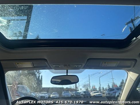 Used 2004 MAZDA RX-8 w/ MT Grand Touring Pkg image 13