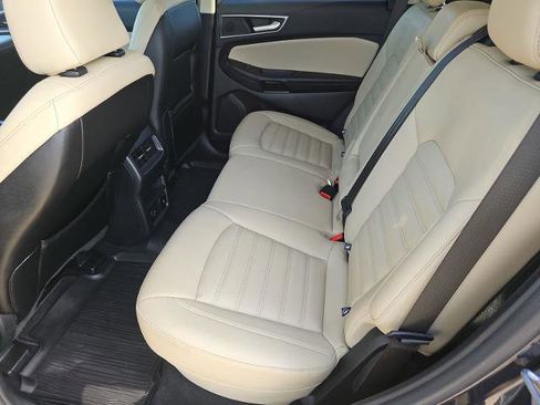 Used 2022 Ford Edge SEL w/ Convenience Package image 23